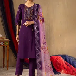 KRITVA FASHION Women Floral Embroidered Kurta with Trousers & Dupatta-picture-22