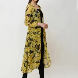 Scorpius Yellow & Black Printed Long Shrug image 3