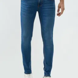Spykar Mid Blue Solid Slim Fit Low Rise Jeans-image-5
