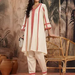 Sangria Lace Insert Detail Cotton-Linen A-Line Kurta with Salwar image 2