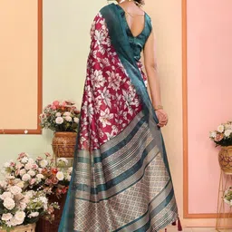 priyashi Floral Printed Saree image 3
