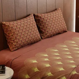 Stoa Paris Lumiere 240 TC Copper-Toned & Yellow Satin King Bedsheet with 2 Pillow Covers image 4