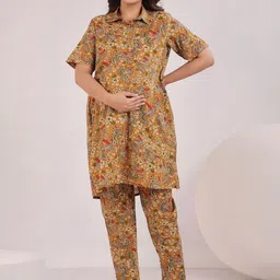 Ikk Kudi by Seerat Women Ethnic Motifs Printed Regular Pure Cotton Kurta with Trousers-image-50
