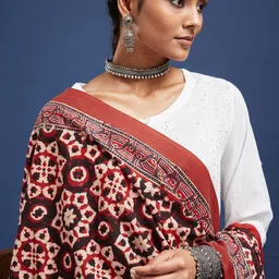 Taavi Ethnic Motif Printed Pure Cotton Dupatta image 3