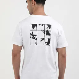 Calvin Klein Jeans Men Solid Round Neck Cotton T-shirt image 5