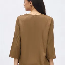 DressBerry Crepe Top image 5