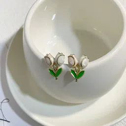 FIMBUL Floral Studs Earrings-picture-42