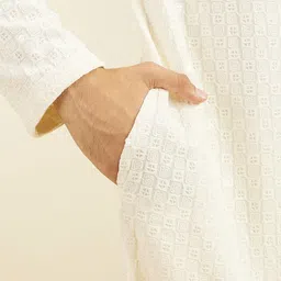 Diwas by Manyavar Geometric Embroidered Sequinned Straight Kurta With Pyjamas image 4