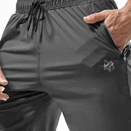 3Colors Men Low-Rise Running Sports Shorts image 3