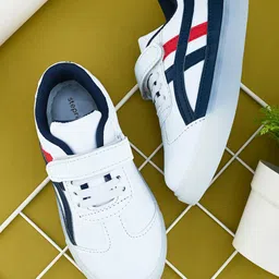 Steprite Colour Blocked Velcro Closer Sneakers - Navy Blue & White-picture-21