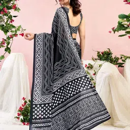 Mitera Women Ethnic Motifs Printed Designer Saree image 3