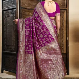 HERE&NOW Woven Design Zari Silk Blend Banarasi Saree image 5