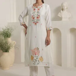 Indo Era Women Floral Embroidered Regular Thread Work Kurta with Trousers & With Dupatta image 3
