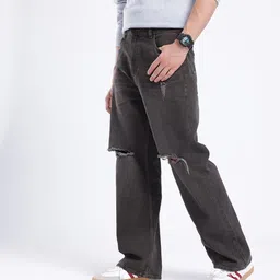 glitchez Men Distressed & Daring Relaxed Fit Jeans image 3