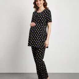Bella Mama Cotton Knit Half Sleeves Co-ords Nursing Night Suit with Heart Print - Black image 3
