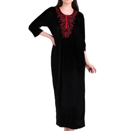 OVIDA Embroidered Maxi Nightdress image 2