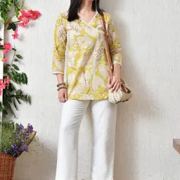 DECKEDUP Floral Printed Cotton Wrap Top image 5