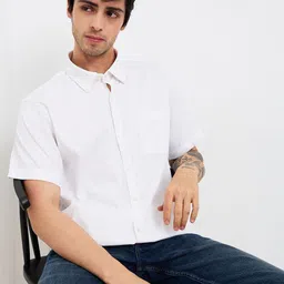 SPYKAR Men Spread Collar Solid Casual Shirt image 3