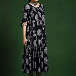 Jaipur Kurti Paisley Printed Pure Cotton A-Line Midi Dress image 2