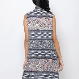 Moda Rapido Printed Mandarin Collar Open Front Shrug image 2