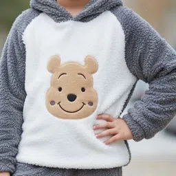 Chawla Uttam Kids Bear Self Design Hooded Sweatshirt With Joggers image 3