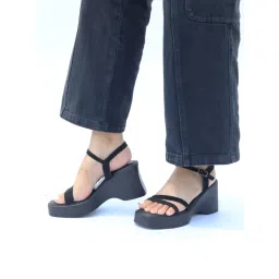 Monrow Marley Black Wedges Heels-picture-37