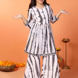 BAESD Girls Printed Regular Kurta with Sharara image 5