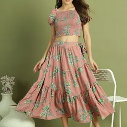 La Zoire Floral Printed Top And Tiered Skirt-image-82