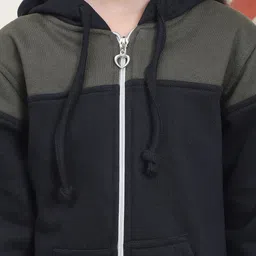 MINI & MING Girls Colourblocked Hooded Sweatshirt image 2