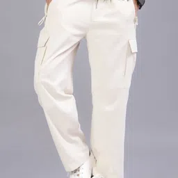 V-Mart Men Solid Twill Cargo Trousers image 2