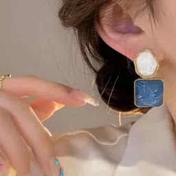 AGARWALPRODUCT Gold Plated Crystals Geometric Drop Earrings image 3