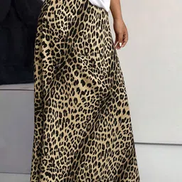 Outzidr Women Animal Printed A-Line Maxi Skirts image 3