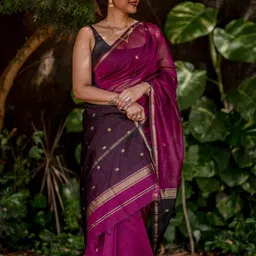 CaniBani Magenta Silk Blend Banarasi Sarees image 2