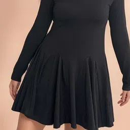 outzidr OutzidrWomen SolidFit & Flare Dress image 3