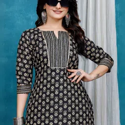 ZELZIS Women Ethnic Motifs Printed Regular Pure Cotton Kurta with Trousers-picture-22