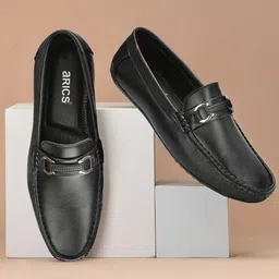 Arics Men Textured Leather Everyday Loafers-image-39