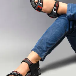 The Roadster Lifestyle Co Men Sports Sandals-image-33