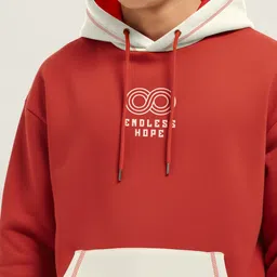 Crazymonk Men Printed Hooded Long Sleeves Sweatshirt image 2