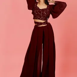 PARROT CREATION Floral Embroidered Sweetheart Neck Crop Top With Palazzo-picture-33