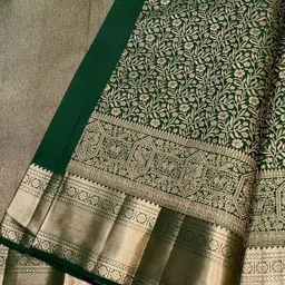 Twika Woven Design Ethnic Motifs Zari Kanjeevaram Saree With Blouse Piece image 3