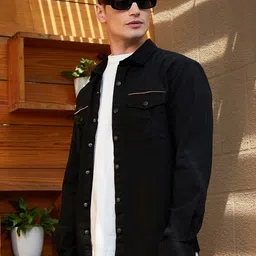 Campus Sutra Men Comfort Relaxed Fit Solid Spread Collar Casual Shirt-picture-26