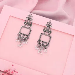 DIVASTRI Contemporary Drop Earrings image 2