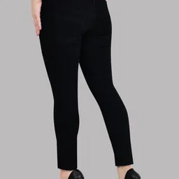 Mevan Women Regular Fit Mid-Rise Mildly Distressed Stretchable Jeans image 3