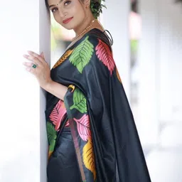 Okom Woven Design Silk Blend Banarasi Saree image 4