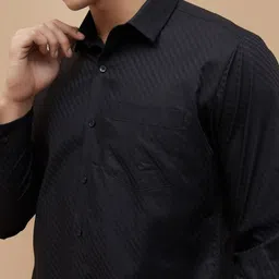 CODE by Lifestyle Striped Spread Collar Cotton Formal Shirt image 3