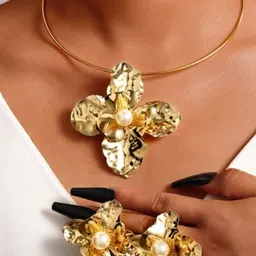 Nui Gold-Plated Pearls Beaded Necklace And Earrings-image-65