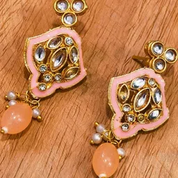 eeooaa Peach With White Pearls Gold-Plated Jewellery Set image 3