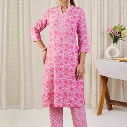Indo Era Women Floral Printed Regular Pure Cotton Kurta with Trousers & With Dupatta image 4