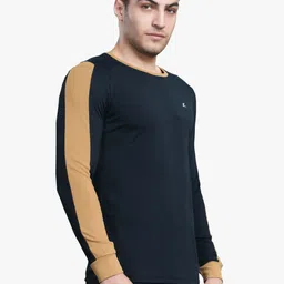 Z Zagros Round Neck Long Sleeves Sports T-shirt image 4