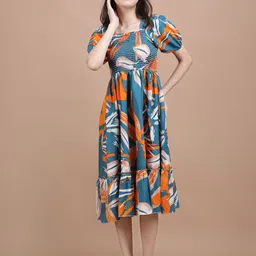 Pinly Graphic Printed Puff Sleeve Fit & Flare Midi Dress image 4